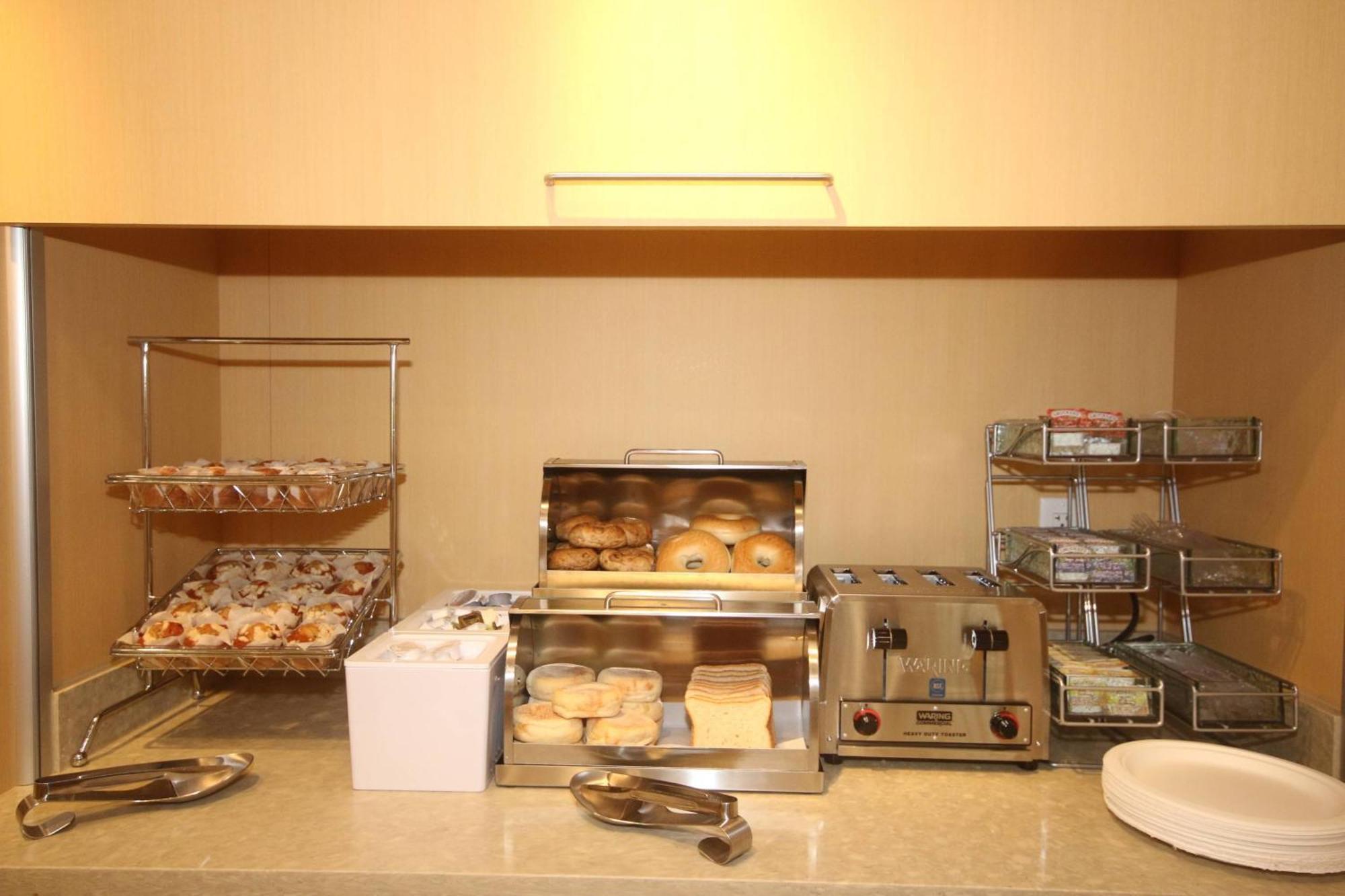 Towneplace Suites By Marriott Charleston-North Charleston Ngoại thất bức ảnh